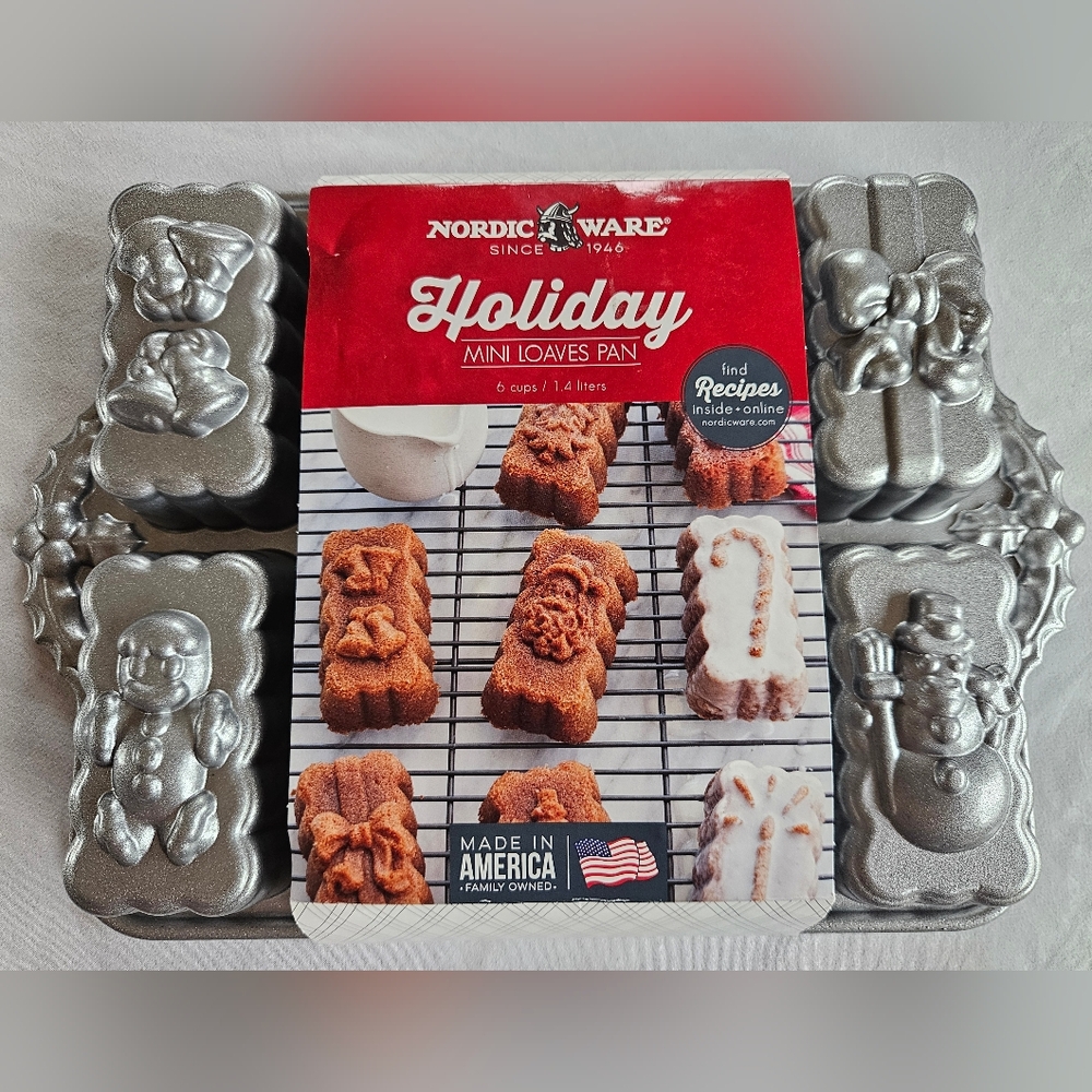 Nordic Ware Holiday Mini Loaves Pan Christmas Snowman Santa Tree Candy Cane